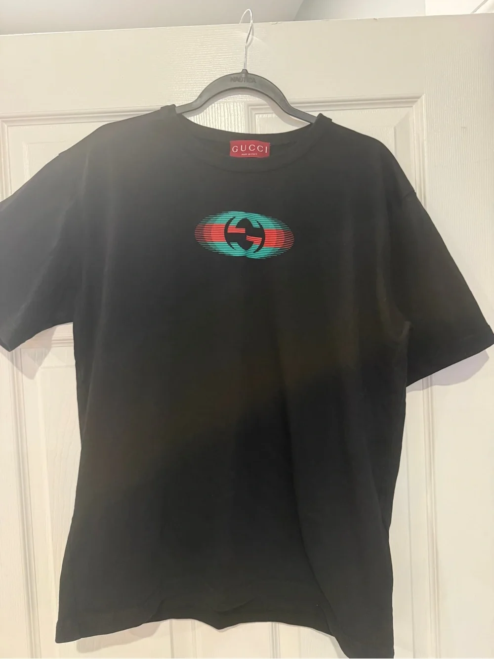 Gucci Black Short Sleeve T-Shirt with Teal and Red Logo